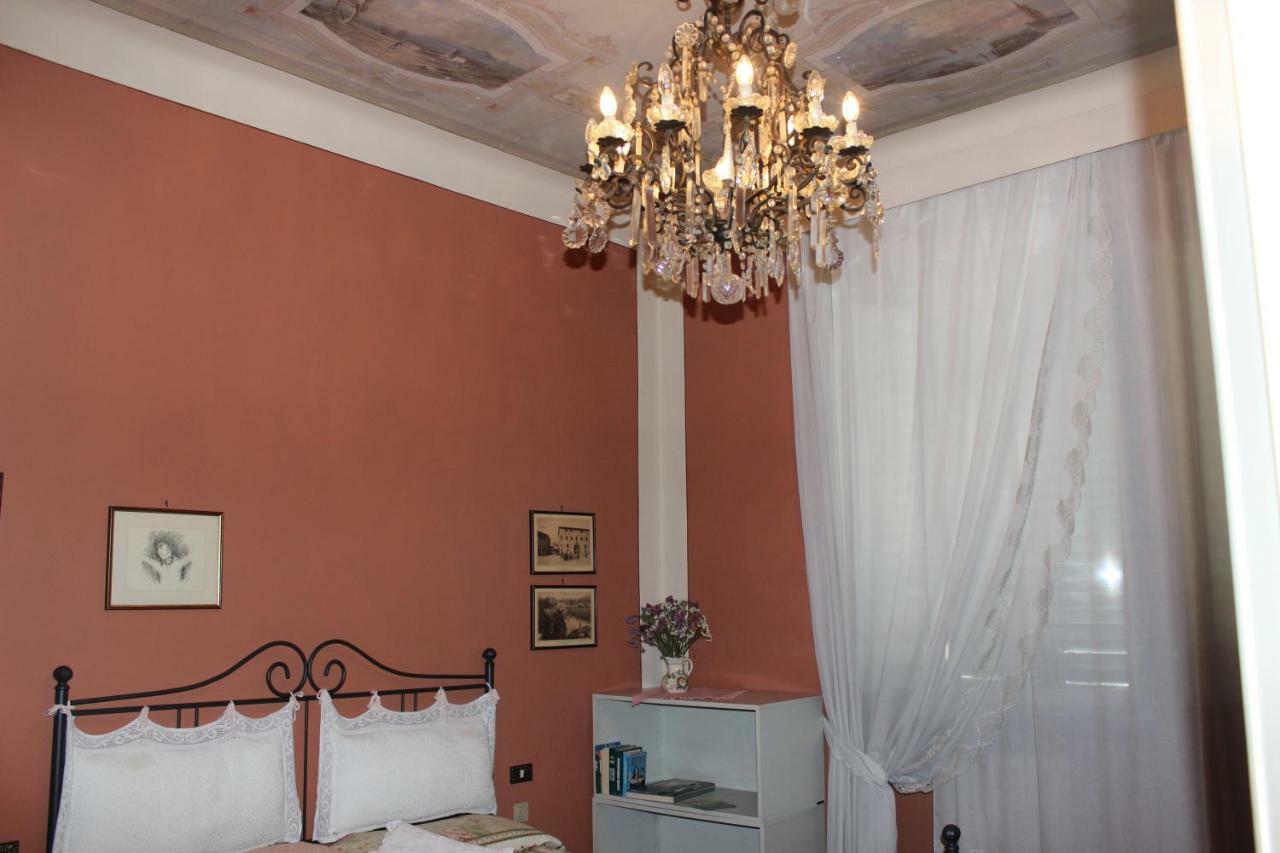 La Terrazza Da Ernestina Lägenhet Lucca Exteriör bild